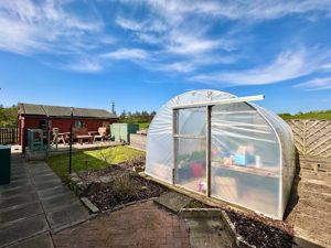 Photo 30- click for photo gallery